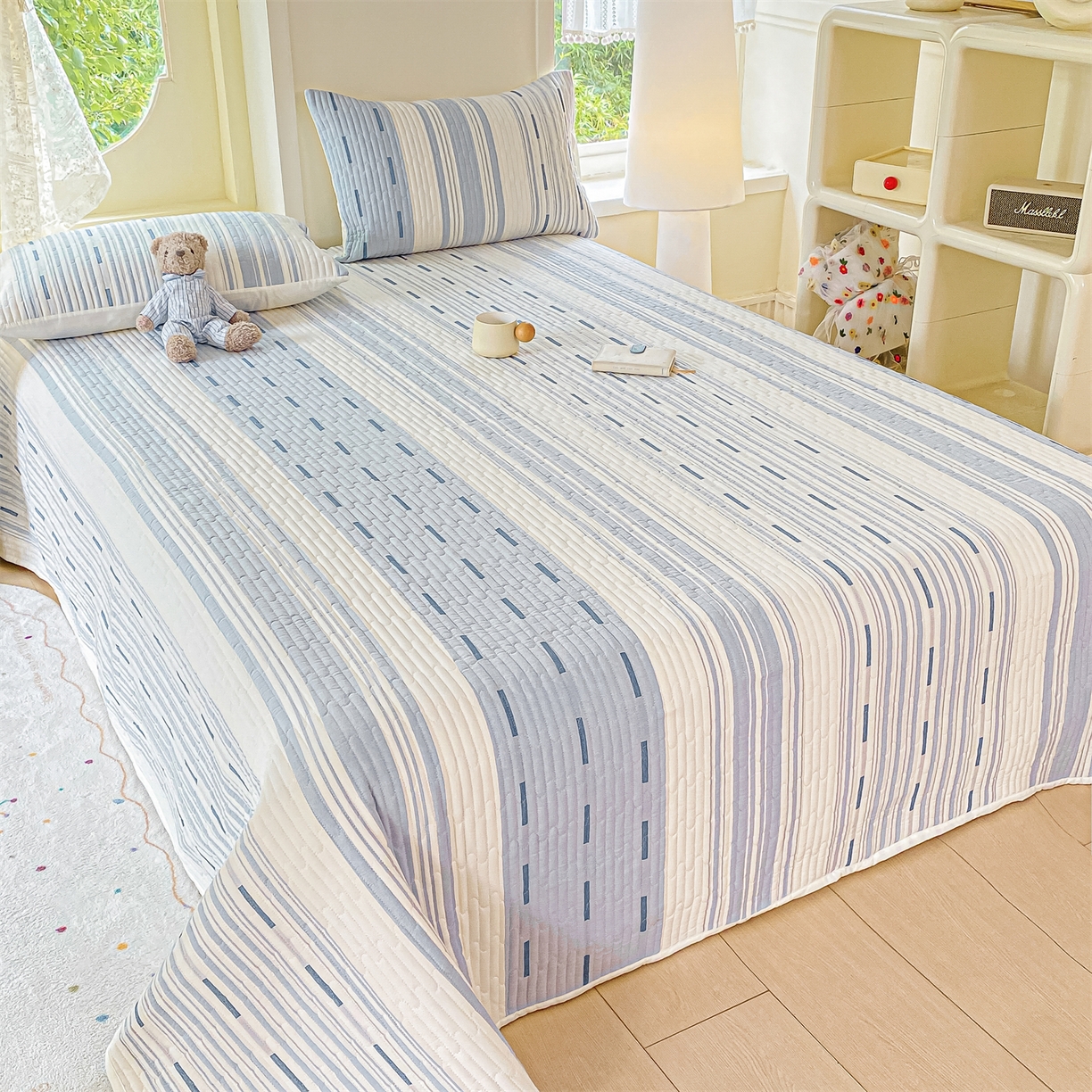 91家纺网 家纺一手货源 找家纺 灰鲸 2025新款全棉色织提花床盖系列 速写-蓝