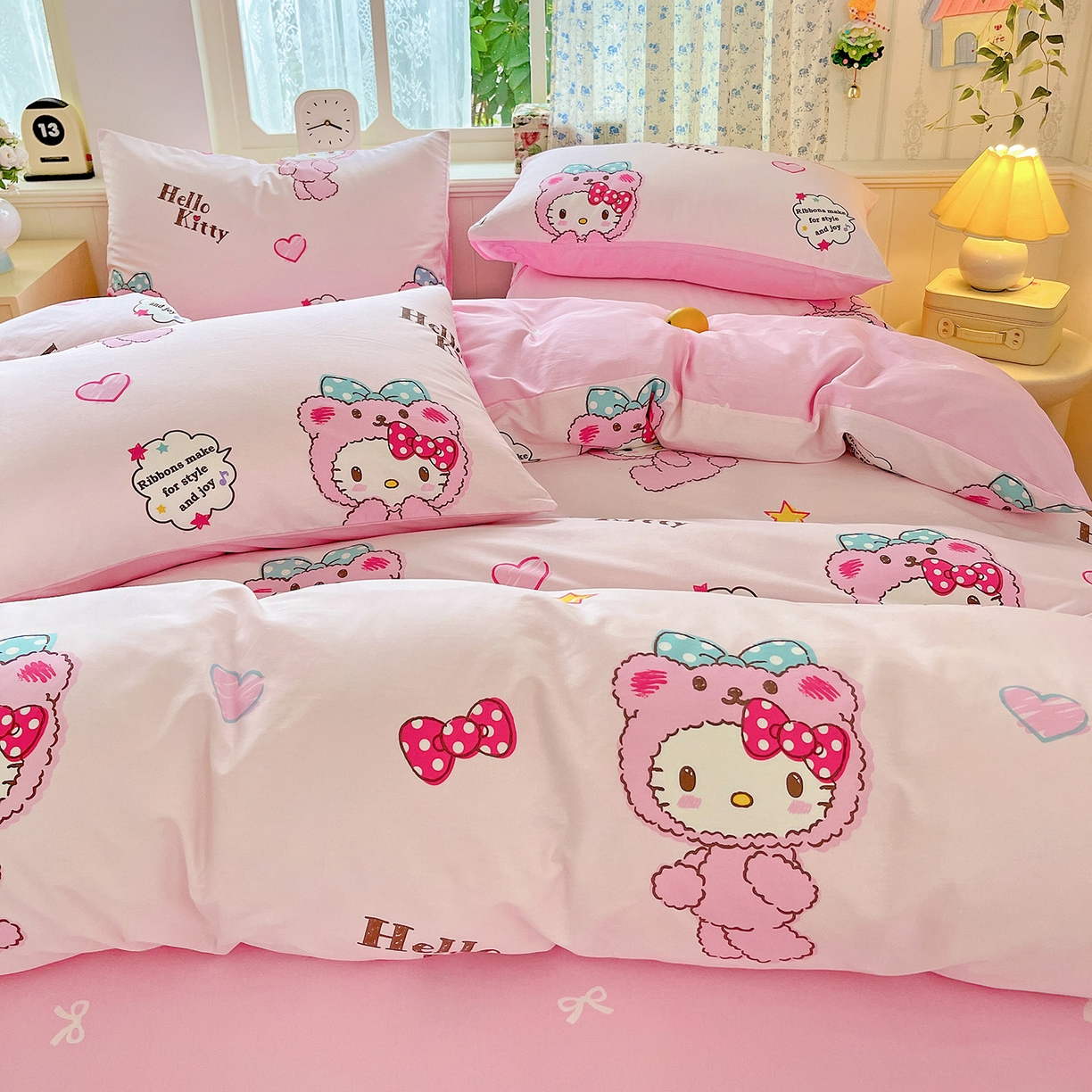 91家纺网 家纺一手货源 找家纺 朵希曼 2025新款全棉三丽鸥卡通印花系列四件套 萌宝 Baby凯蒂