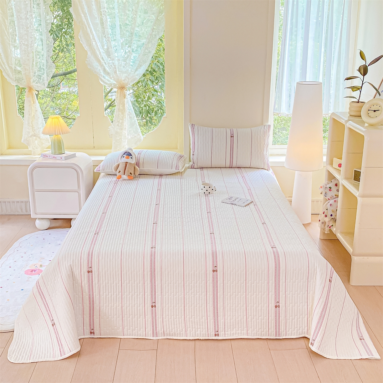 91家纺网 家纺一手货源 找家纺 灰鲸 2025新款全棉色织提花床盖系列 樱诺-粉