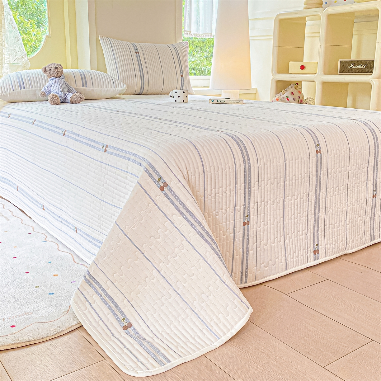 91家纺网 家纺一手货源 找家纺 灰鲸 2025新款全棉色织提花床盖系列 樱诺-蓝