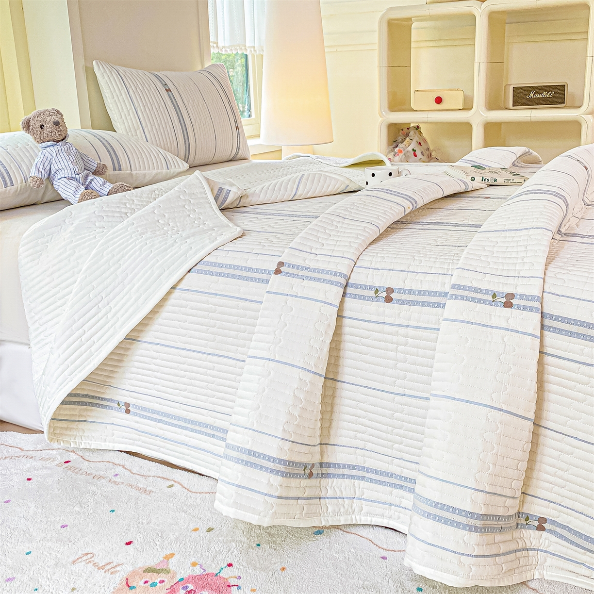 91家纺网 家纺一手货源 找家纺 灰鲸 2025新款全棉色织提花床盖系列 樱诺-蓝