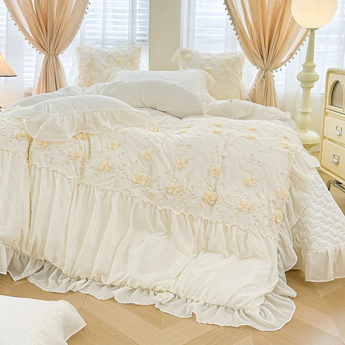 91家纺网 家纺一手货源 找家纺 鼎丰家纺 2025新款立体花朵蕾丝雪纺花边四件套-绮梦系列 绮梦-奶白