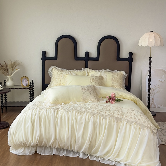 91家纺网 家纺一手货源 找家纺 鼎丰家纺 2025新款蕾丝刺绣雪纺花边四件套 香榭-米色