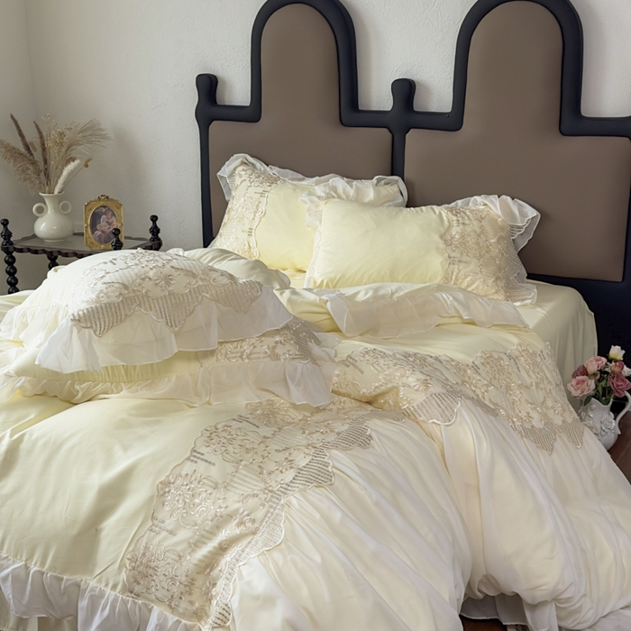 91家纺网 家纺一手货源 找家纺 鼎丰家纺 2025新款蕾丝刺绣雪纺花边四件套 香榭-米色