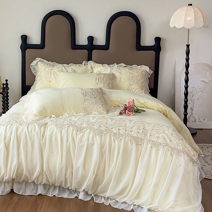 91家纺网 家纺一手货源 找家纺 鼎丰家纺 2025新款蕾丝刺绣雪纺花边四件套 香榭-米色