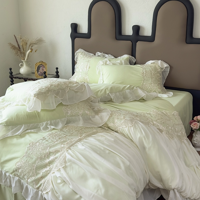 91家纺网 家纺一手货源 找家纺 鼎丰家纺 2025新款蕾丝刺绣雪纺花边四件套 香榭-浅绿