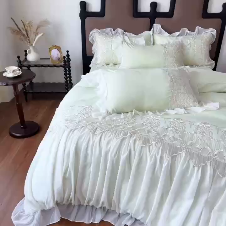 91家纺网 家纺一手货源 找家纺 鼎丰家纺 2025新款蕾丝刺绣雪纺花边四件套 香榭-浅绿