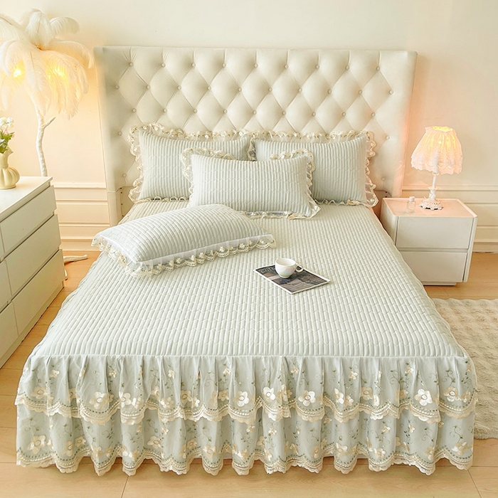 91家纺网 家纺一手货源 找家纺 （总）鼎丰家纺 2025新款皱皱纱夹棉床裙三件套--晨曦系列