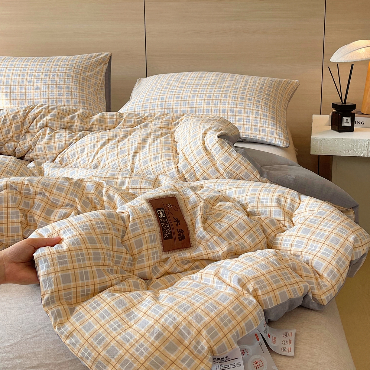 91家纺网 家纺一手货源 找家纺 宝士康家纺 2025新款10A抗菌云木棉格子春秋被/冬被/被芯/跨境外贸 灰黄格