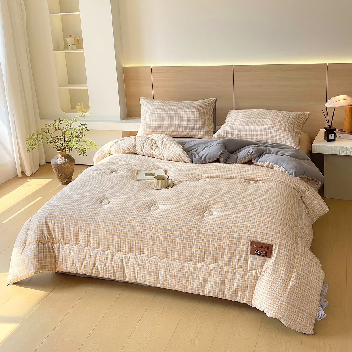 91家纺网 家纺一手货源 找家纺 宝士康家纺 2025新款10A抗菌云木棉格子春秋被/冬被/被芯/跨境外贸 灰黄格