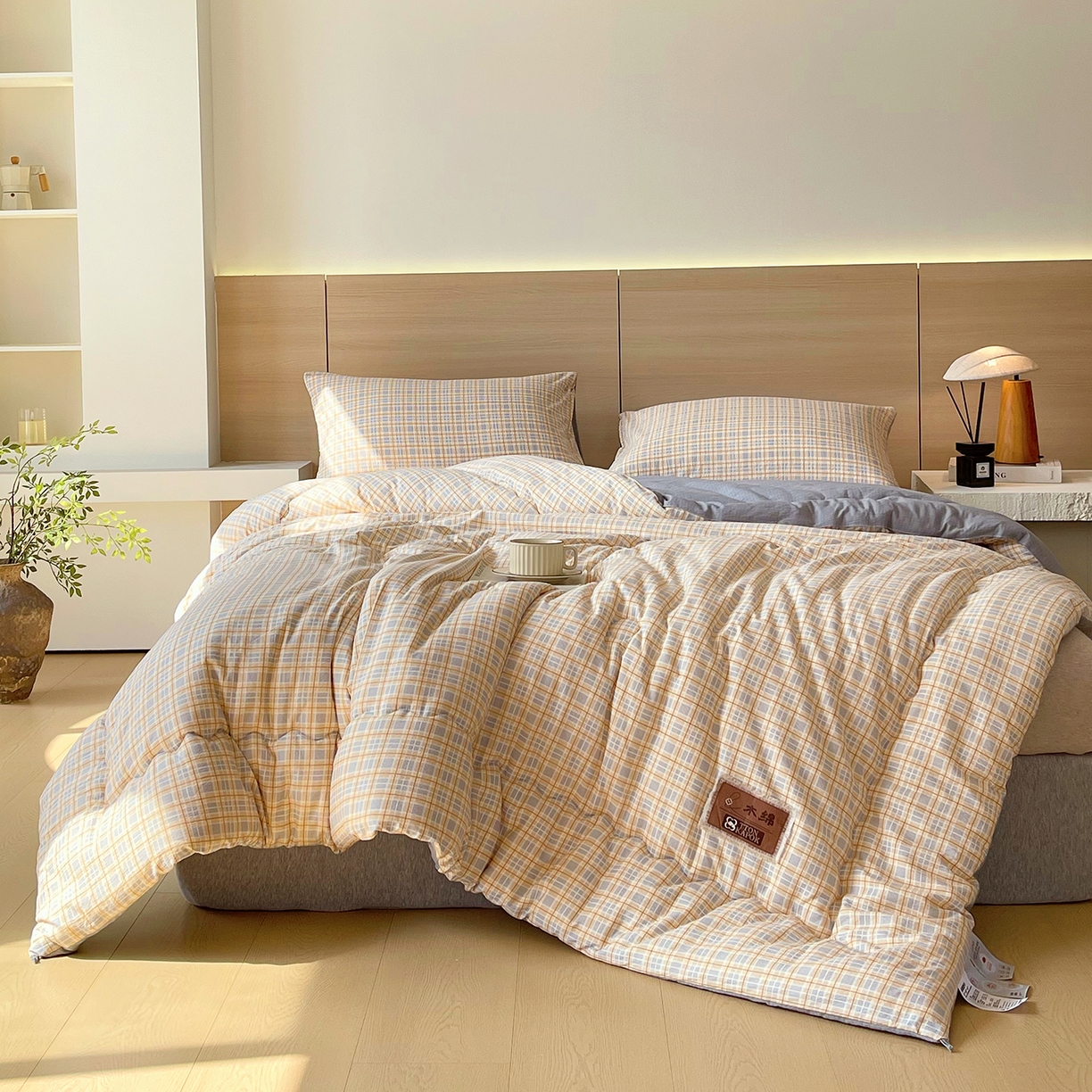 91家纺网 家纺一手货源 找家纺 宝士康家纺 2025新款10A抗菌云木棉格子春秋被/冬被/被芯/跨境外贸 灰黄格