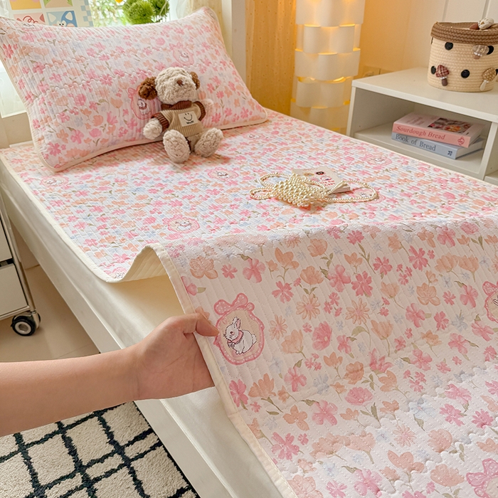 91家纺网 家纺一手货源 找家纺 （总）大元 2025新款A类数码印花朴棉夹棉床盖老粗布床盖双面可用学生单床盖 床盖单件