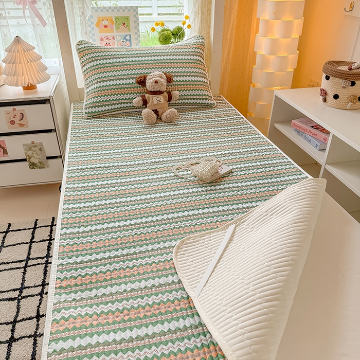 91家纺网 家纺一手货源 找家纺 （总）大元 2025新款A类数码印花朴棉夹棉床盖老粗布床盖双面可用学生单床盖 床盖单件