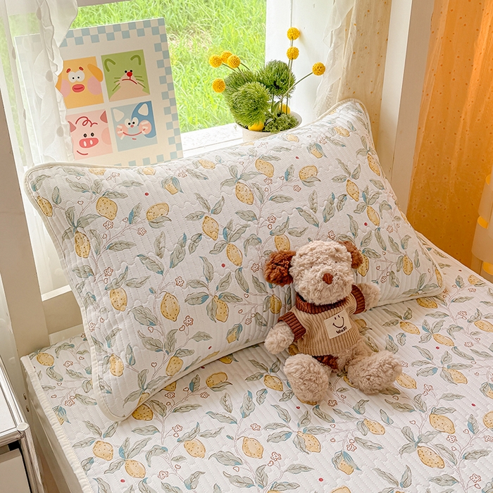 91家纺网 家纺一手货源 找家纺 大元 2025新款A类数码印花朴棉夹棉床盖老粗布床盖双面可用学生单床盖 床盖单件 小柠檬