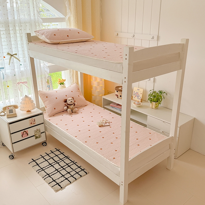 91家纺网 家纺一手货源 找家纺 大元 2025新款A类数码印花朴棉夹棉床盖老粗布床盖双面可用学生单床盖 床盖单件 小橘子