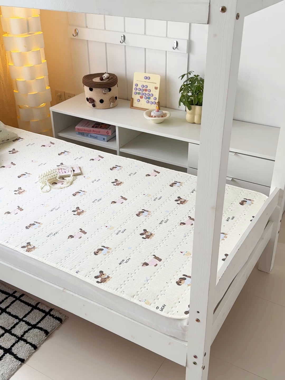 91家纺网 家纺一手货源 找家纺 大元 2025新款A类数码印花朴棉夹棉床盖老粗布床盖双面可用学生单床盖 床盖单件 汪汪派