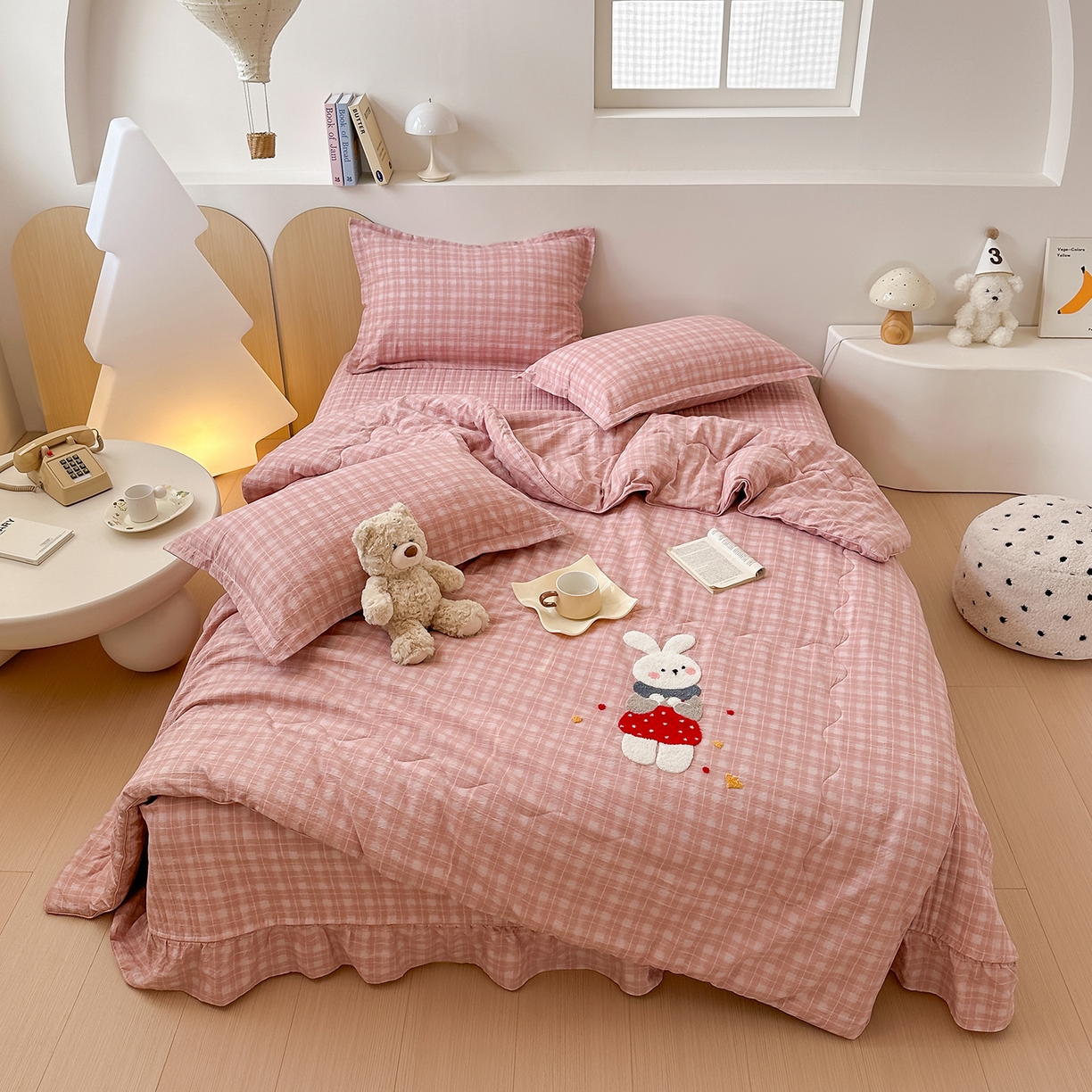 91家纺网 家纺一手货源 找家纺 元熙 2025新款木棉砂洗毛巾绣毛巾绣被芯床盖四件套 萌萌兔