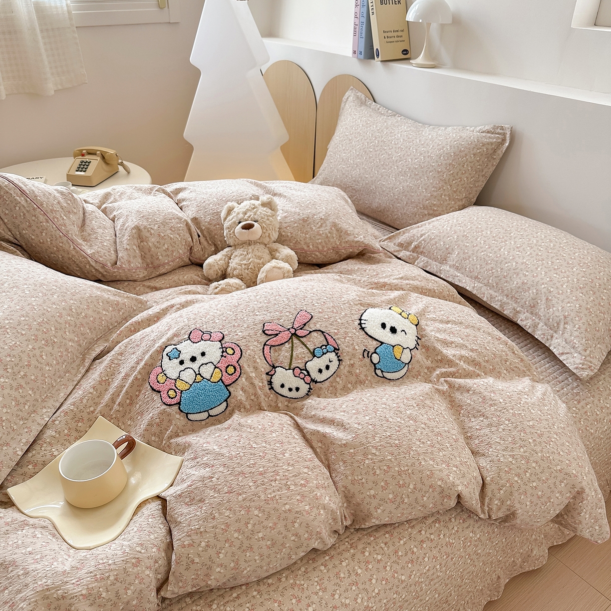 91家纺网 家纺一手货源 找家纺 元熙 2025新款木棉砂洗毛巾绣毛巾绣被芯床盖四件套 TK猫