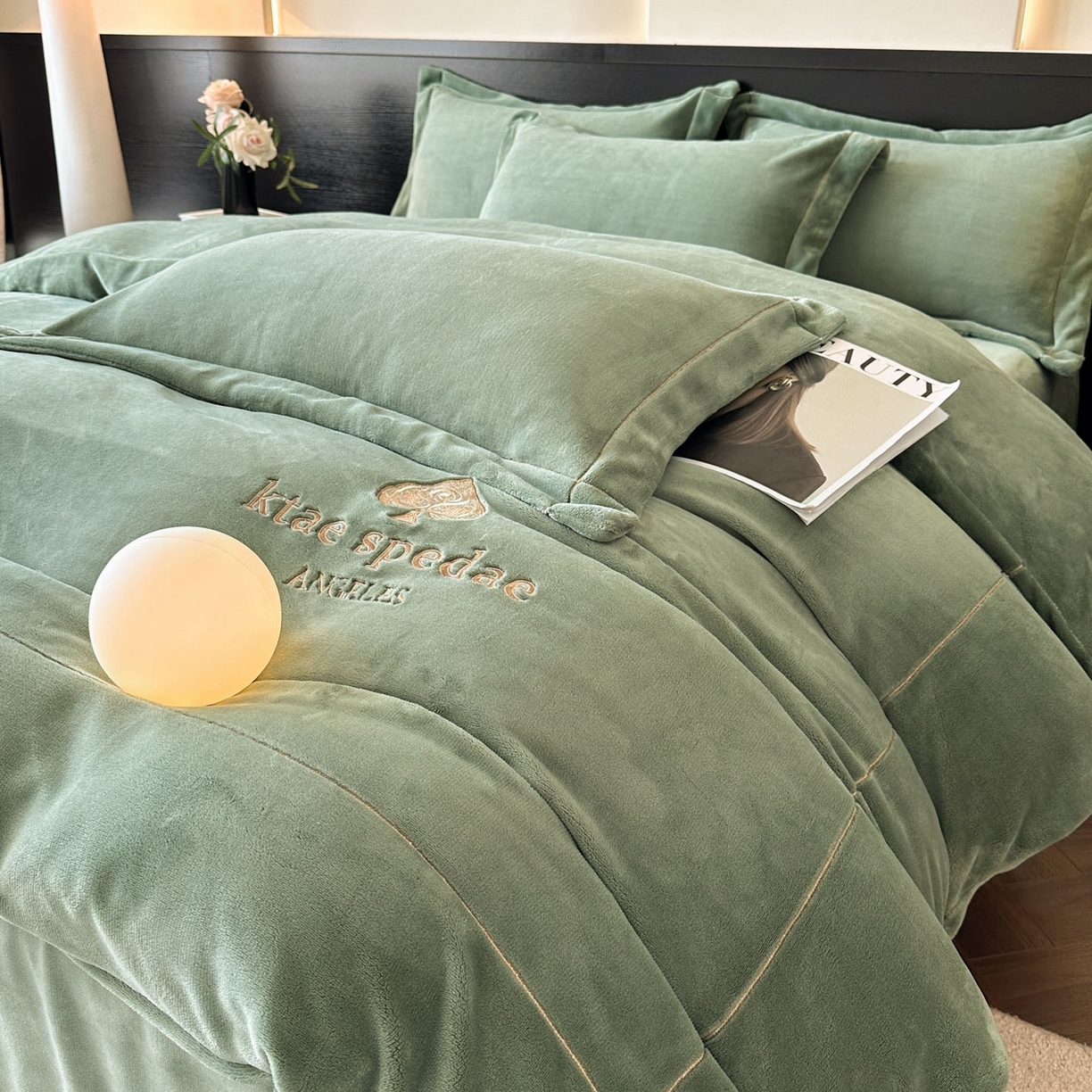 91家纺网 家纺一手货源 找家纺 狂想家 2025新款刺绣牛奶绒四件套-安琪儿 安琪儿-松石绿