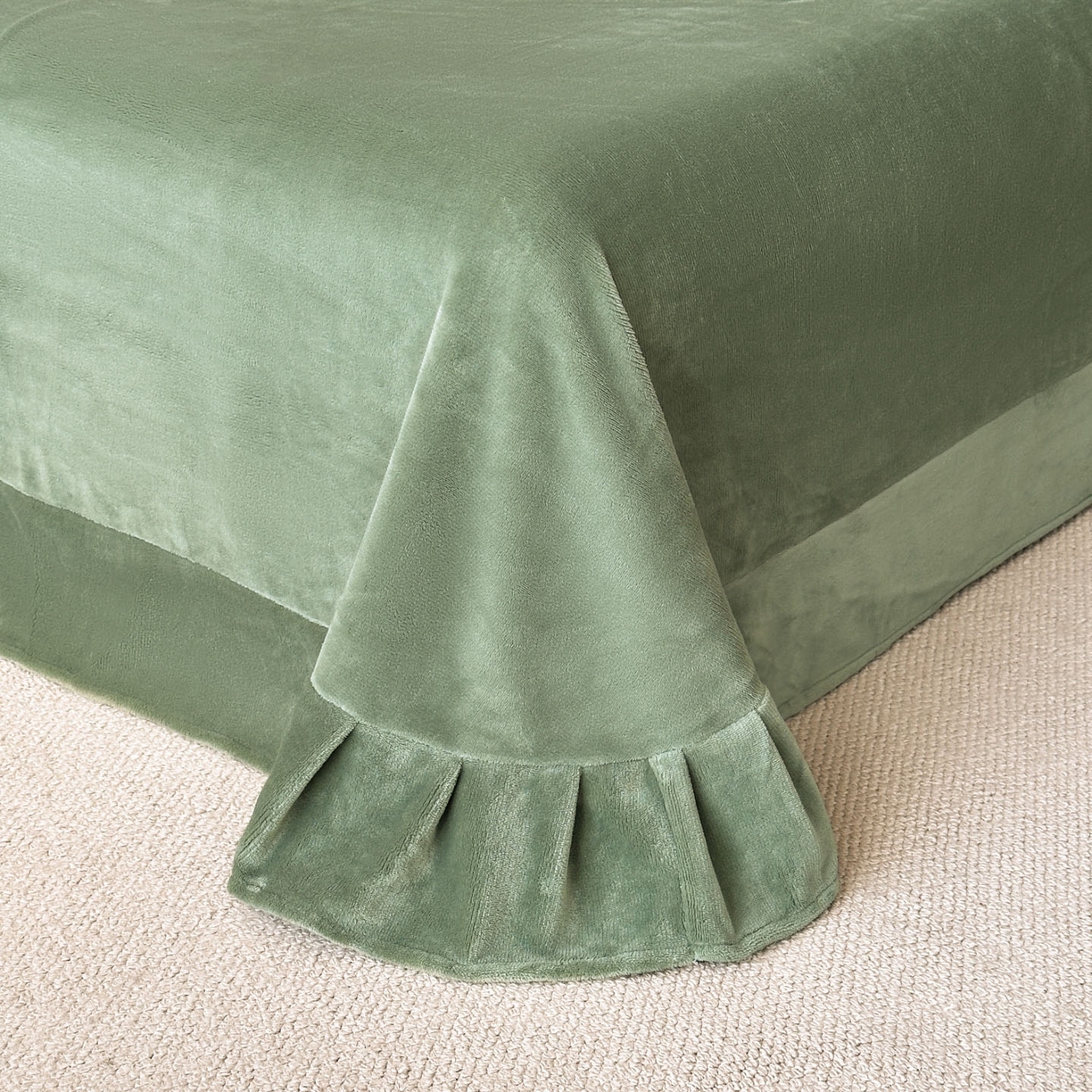 91家纺网 家纺一手货源 找家纺 狂想家 2025新款刺绣牛奶绒四件套-安琪儿 安琪儿-松石绿