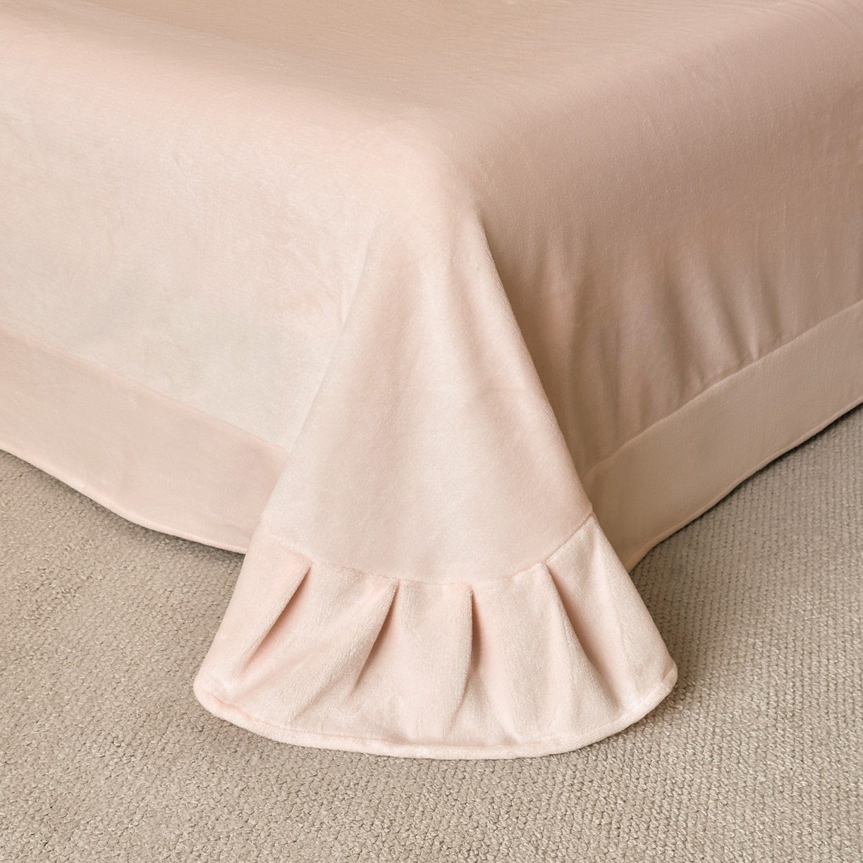 91家纺网 家纺一手货源 找家纺 狂想家 2025新款刺绣牛奶绒四件套-安琪儿 安琪儿-浅玉粉