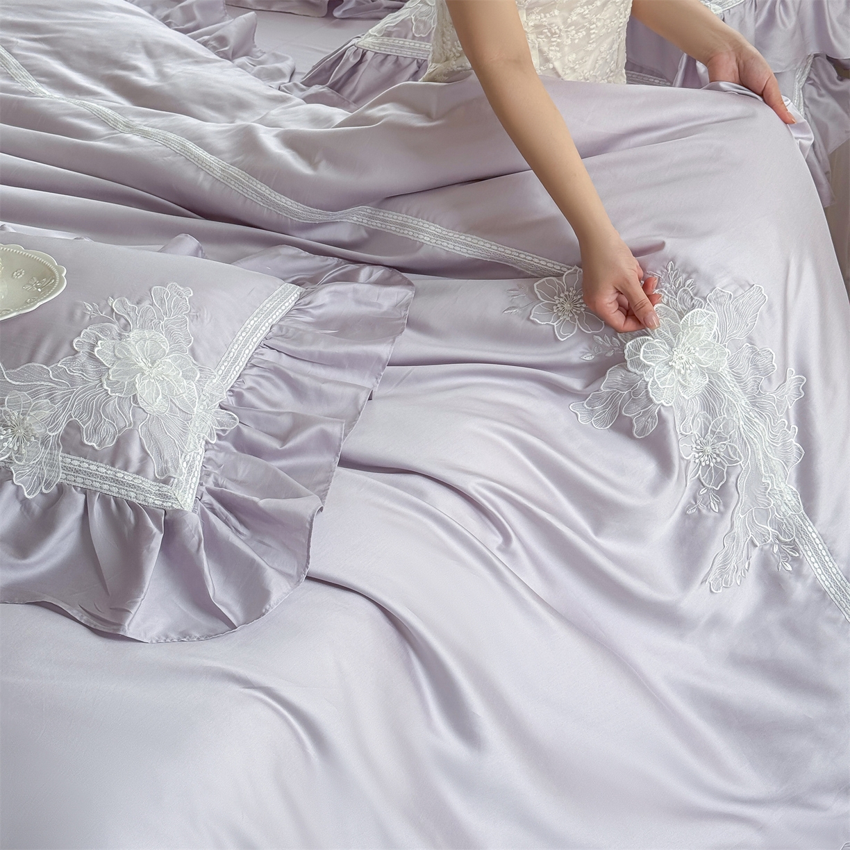 91家纺网 家纺一手货源 找家纺 美娘阁 2025新款长绒棉全棉提花居家款四件套-西西里岛 西西里岛-紫