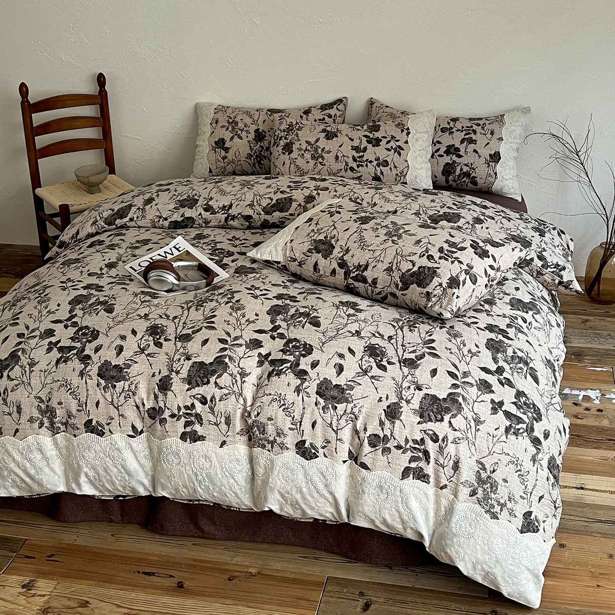 91家纺网 家纺一手货源 找家纺 一比一家纺 2025秋冬新品高克重原麻复古全棉花边棉麻侘寂风原麻四件套 （控价99元）茶野