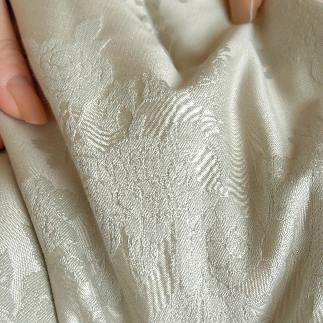 91家纺网 家纺一手货源 找家纺 一加一 2025新款60兰精天丝棉提花 蚕丝大豆抗菌被芯 满庭芳-影青