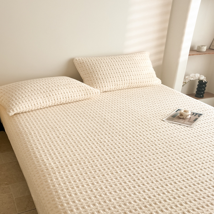 91家纺网 家纺一手货源 找家纺 欧邦 2025新款华夫格塔芙绒单床笠 床笠单件 华夫床笠-米白