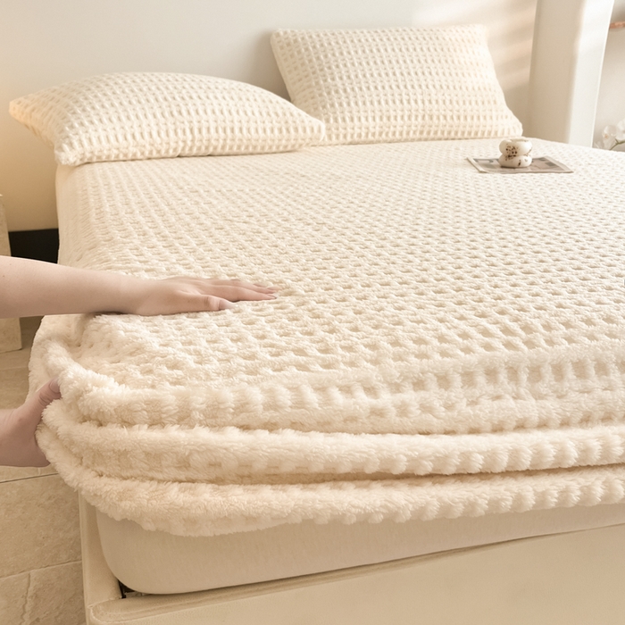 91家纺网 家纺一手货源 找家纺 欧邦 2025新款华夫格塔芙绒单床笠 床笠单件 华夫床笠-米白