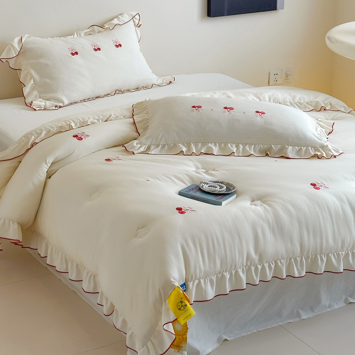 91家纺网 家纺一手货源 找家纺 一加一 2025新款宝宝纱益生菌刺绣抗菌被子被芯 蝶恋樱