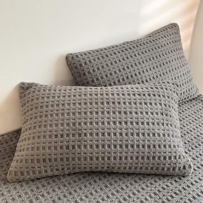 91家纺网 家纺一手货源 找家纺 欧邦 2025新款华夫格塔芙绒单床笠 床笠单件 华夫床笠-深灰