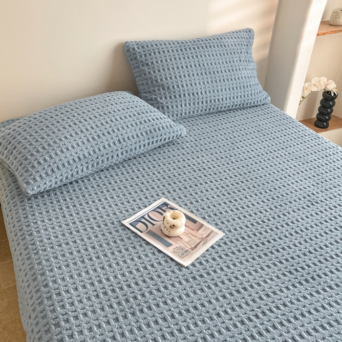 91家纺网 家纺一手货源 找家纺 欧邦 2025新款华夫格塔芙绒单床笠 床笠单件 华夫床笠-雾蓝