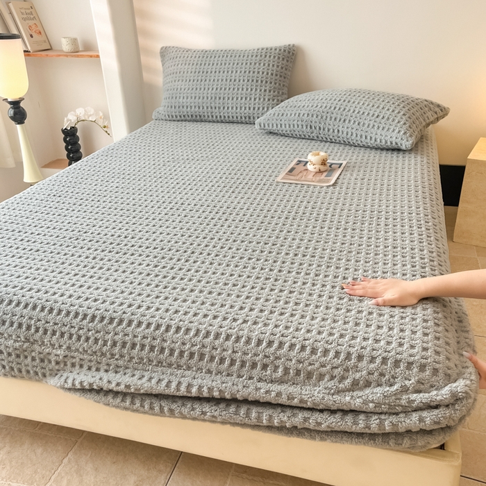 91家纺网 家纺一手货源 找家纺 欧邦 2025新款华夫格塔芙绒单床笠 床笠单件 华夫床笠-烟灰