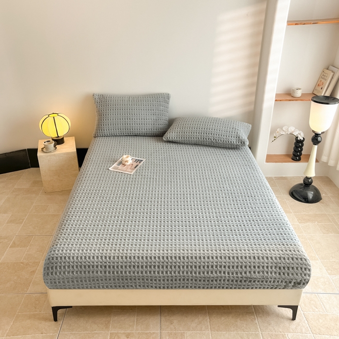 91家纺网 家纺一手货源 找家纺 欧邦 2025新款华夫格塔芙绒单床笠 床笠单件 华夫床笠-烟灰