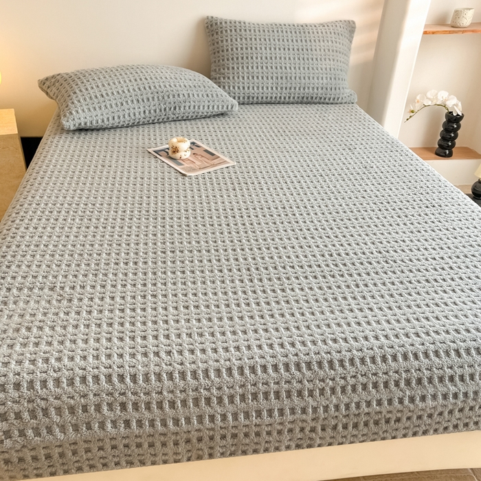 91家纺网 家纺一手货源 找家纺 欧邦 2025新款华夫格塔芙绒单床笠 床笠单件 华夫床笠-烟灰