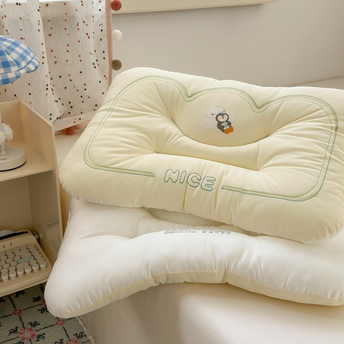 91家纺网 家纺一手货源 找家纺 北鸣有鱼枕芯馆 2025直播爆款儿童学生季爆款可水洗冰皮凉感枕全网券后价不得低于39元 黄色(小伙伴) 中号款：适合4-7岁中童使用40×60cm