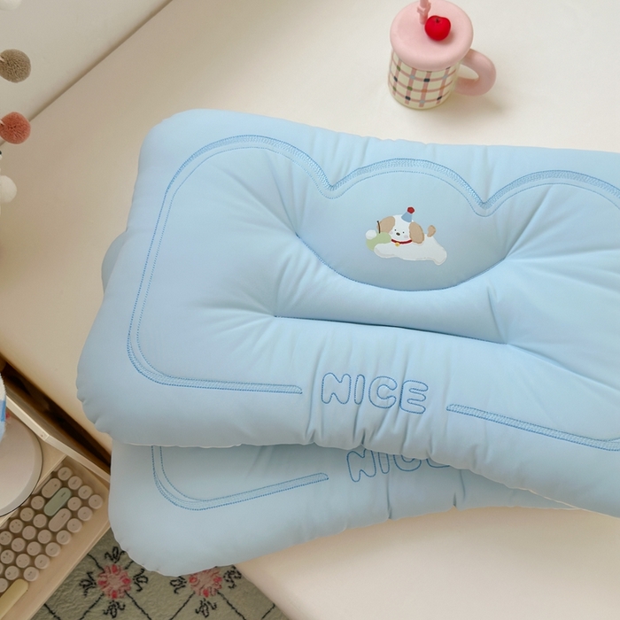 91家纺网 家纺一手货源 找家纺 北鸣有鱼枕芯馆 2025直播爆款儿童学生季爆款可水洗冰皮凉感枕全网券后价不得低于39元 蓝色(苹果狗) 大号款：适合8岁以上大童及喜睡低枕的成年人使用45×70cm
