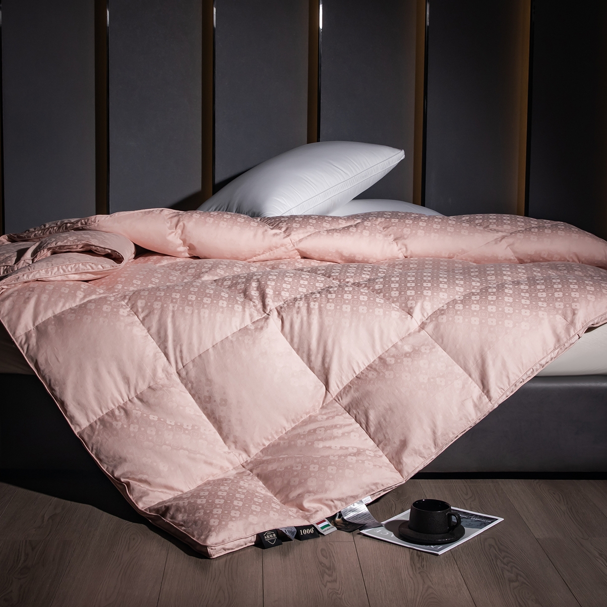 91家纺网 家纺一手货源 找家纺 静若居羽绒被壳 2025新款全棉四叶草双层纱提花自充绒羽绒被壳羽绒被 双层四叶草豆沙