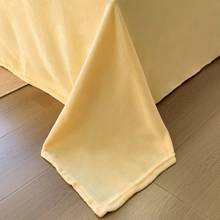 91家纺网 家纺一手货源 找家纺 爱彼家纺 2024新款兔兔绒四件套系列 免兔绒-活力暖黄