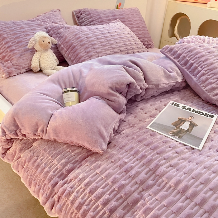 爱彼家纺 2024新款兔兔绒四件套系列 免兔绒紫耀星华