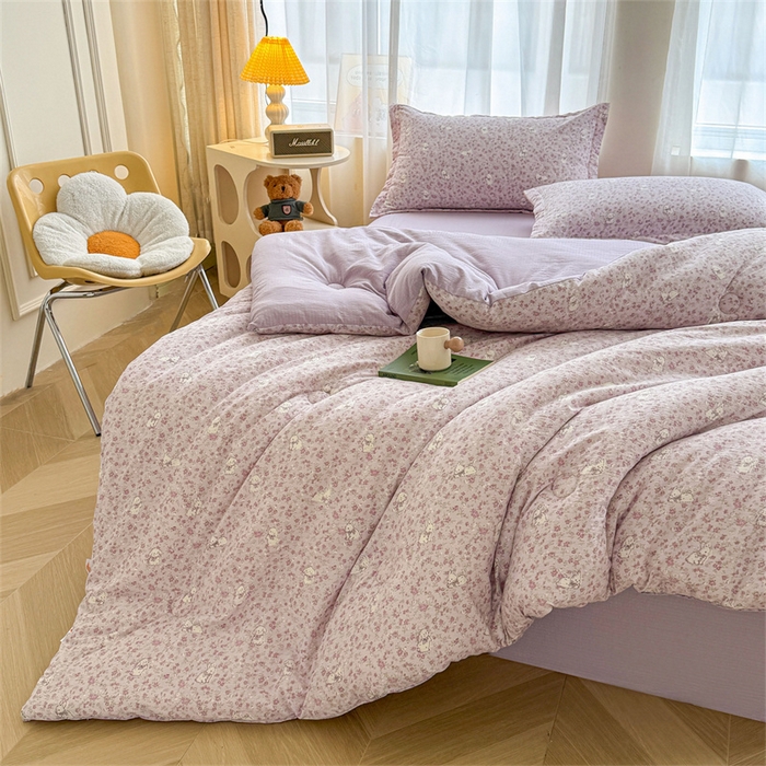 91家纺网 家纺一手货源 找家纺 小石头家纺 2025新款亲肤舒适云感双层纱抗菌被被子被芯 花园小兔