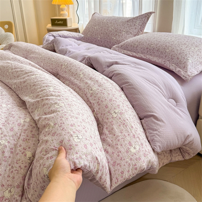 91家纺网 家纺一手货源 找家纺 小石头家纺 2025新款亲肤舒适云感双层纱抗菌被被子被芯 花园小兔