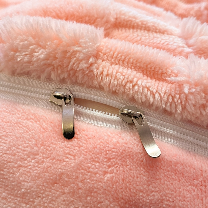 91家纺网 家纺一手货源 找家纺 爱彼家纺 2024新款兔兔绒四件套系列 兔兔绒-梦幻粉