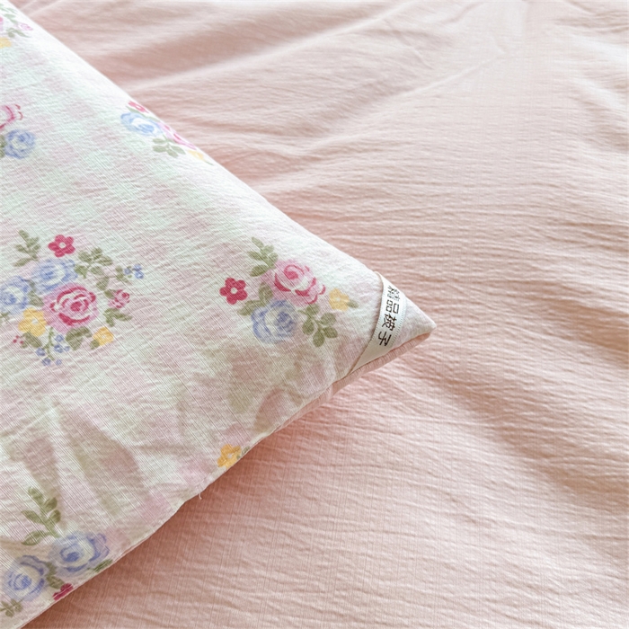 91家纺网 家纺一手货源 找家纺 小石头家纺 2025新款亲肤舒适云感双层纱抗菌被被子被芯 萌宠猫咪