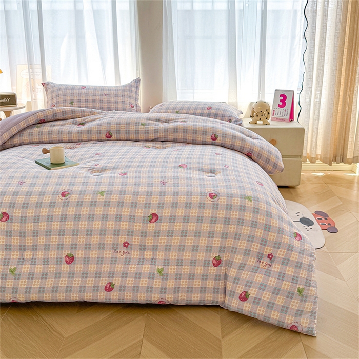 91家纺网 家纺一手货源 找家纺 小石头家纺 2025新款亲肤舒适云感双层纱抗菌被被子被芯 星星草莓