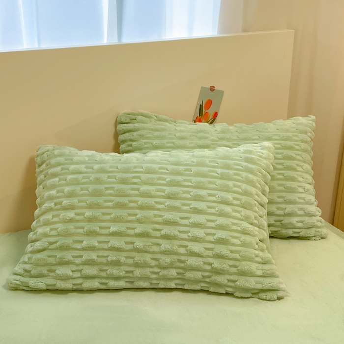 91家纺网 家纺一手货源 找家纺 （总）爱彼家纺 2024新款兔兔绒四件套系列