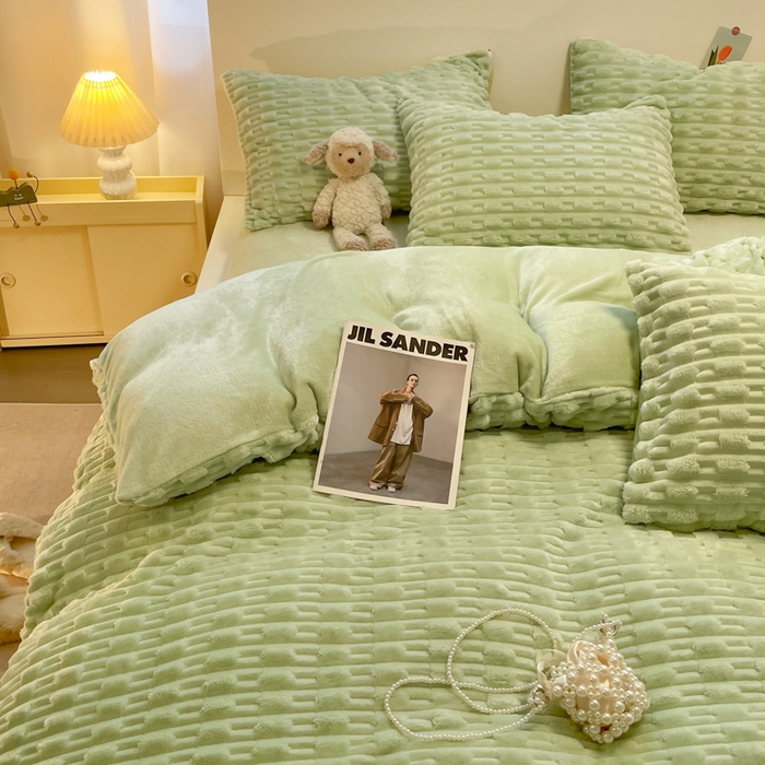 91家纺网 家纺一手货源 找家纺 （总）爱彼家纺 2024新款兔兔绒四件套系列