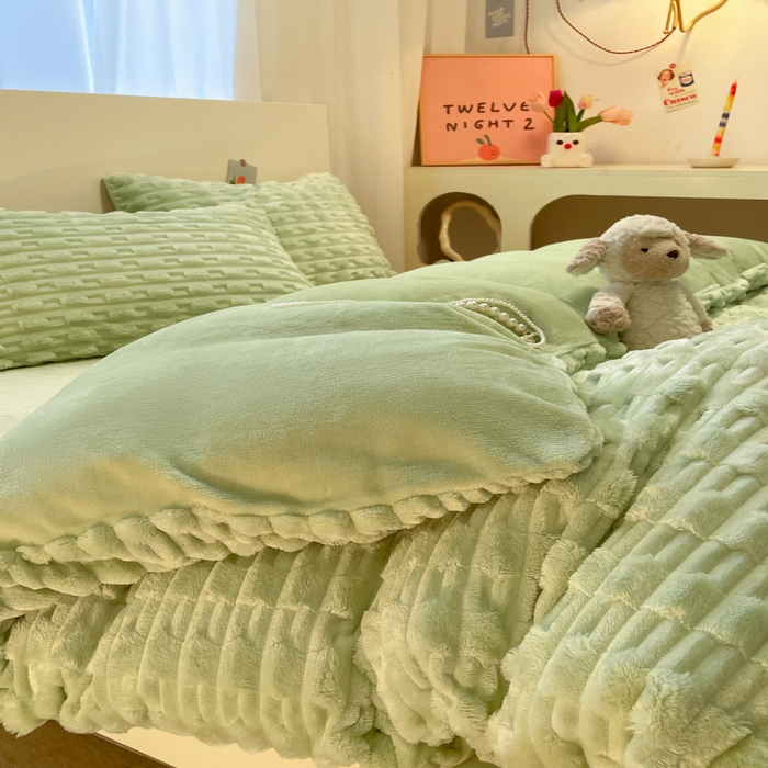 91家纺网 家纺一手货源 找家纺 （总）爱彼家纺 2024新款兔兔绒四件套系列