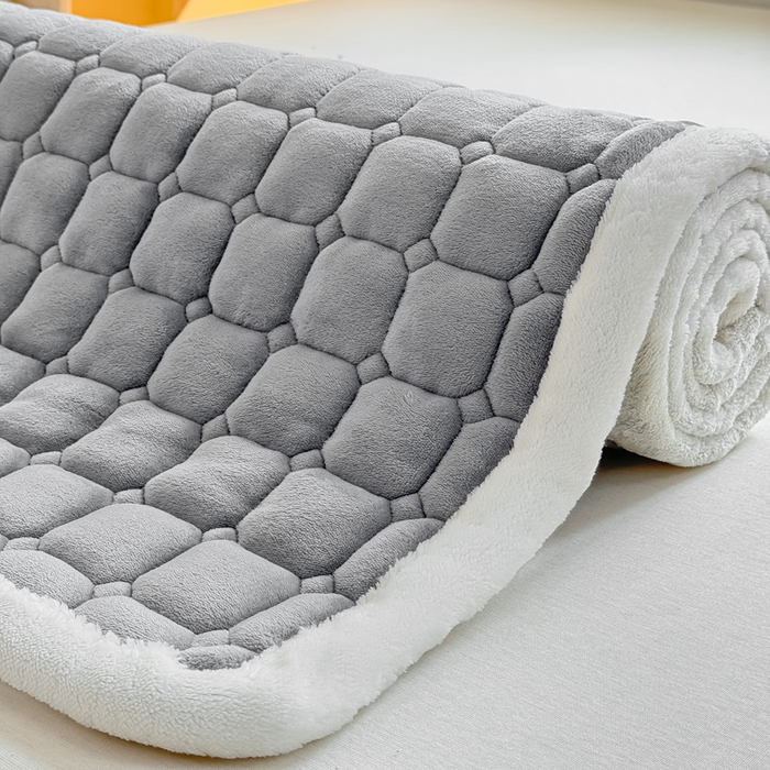 91家纺网 家纺一手货源 找家纺 优品惠 2025新款冬季牛奶绒床垫床褥垫子床护垫加绒床盖学生宿舍上下铺 高级灰